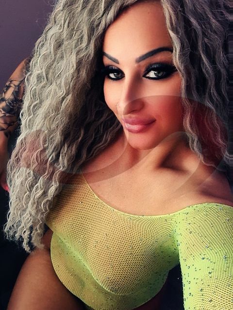 - Girls | Models | Callgirls: Niki N. in Niederösterreich / Krems , Gewerbeparkstraße 23A