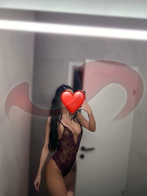 Sonia in Oberösterreich / Braunau , Neue Innbrückenstraße 1