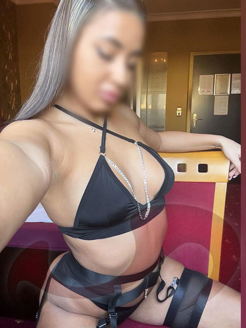 Jennyfer in Steiermark / Graz , Lagergasse 126