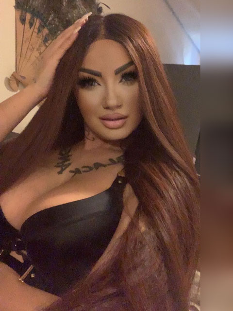 Adelina - NEU IM HAUS!  in Oberösterreich  / Linz , Bäckermühlweg / TOREINFAHRT ZU RUBENSSTRASSE 45 A /